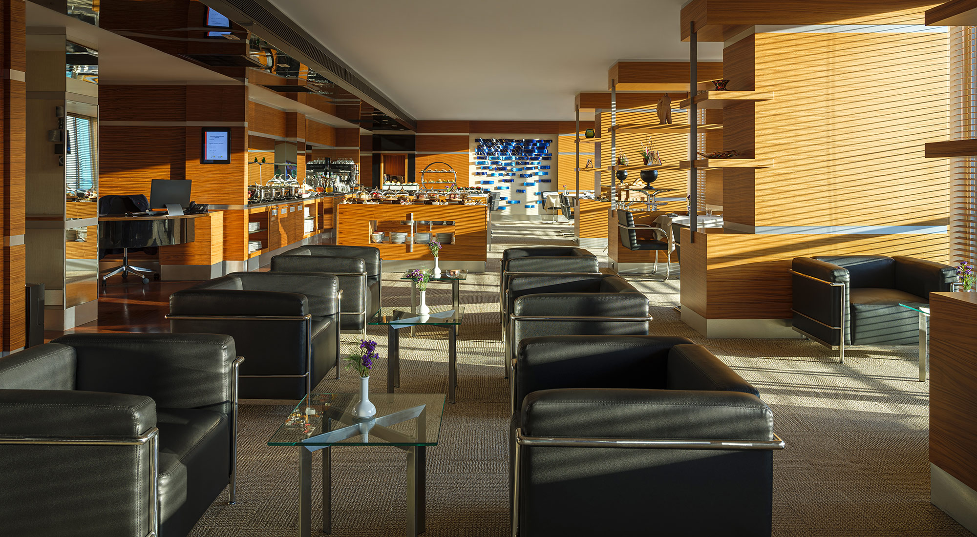 Swiss Executive Club Lounge Swiss Tel B Y K Efes Zmir